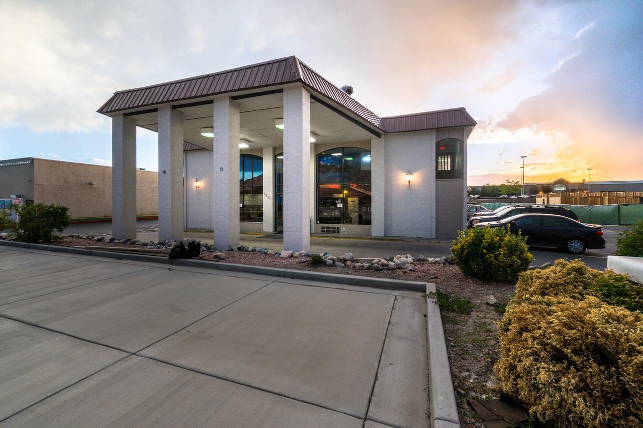 Little Suites Provo Extended Stay Exterior photo