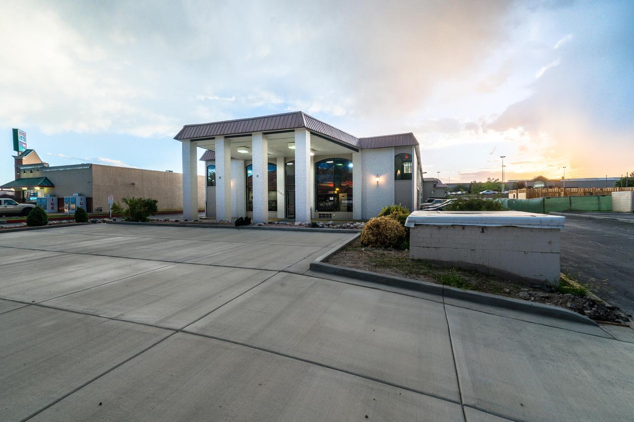 Little Suites Provo Extended Stay Exterior photo