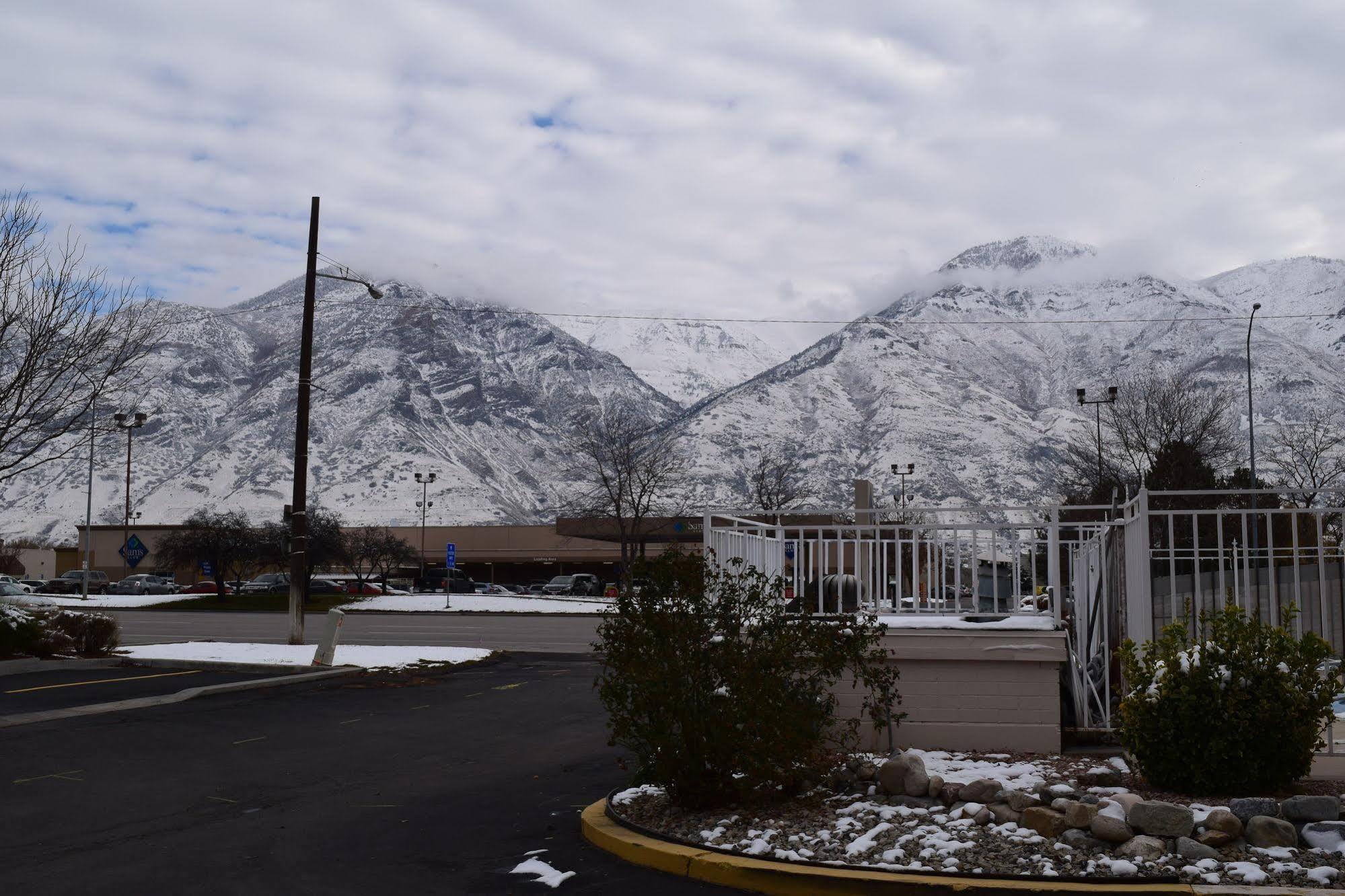 Little Suites Provo Extended Stay Exterior photo